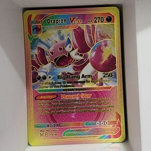 Drapion VSTAR HP 270 Rainbow Foil Fan Art Pokémon Card